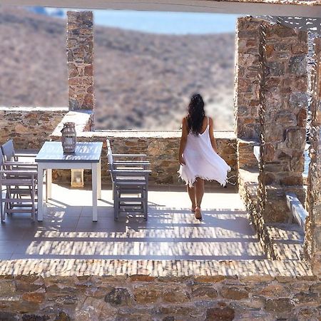 Cape Suites Kithnos Esterno foto