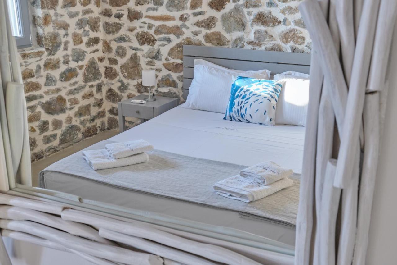Cape Suites Kithnos Esterno foto