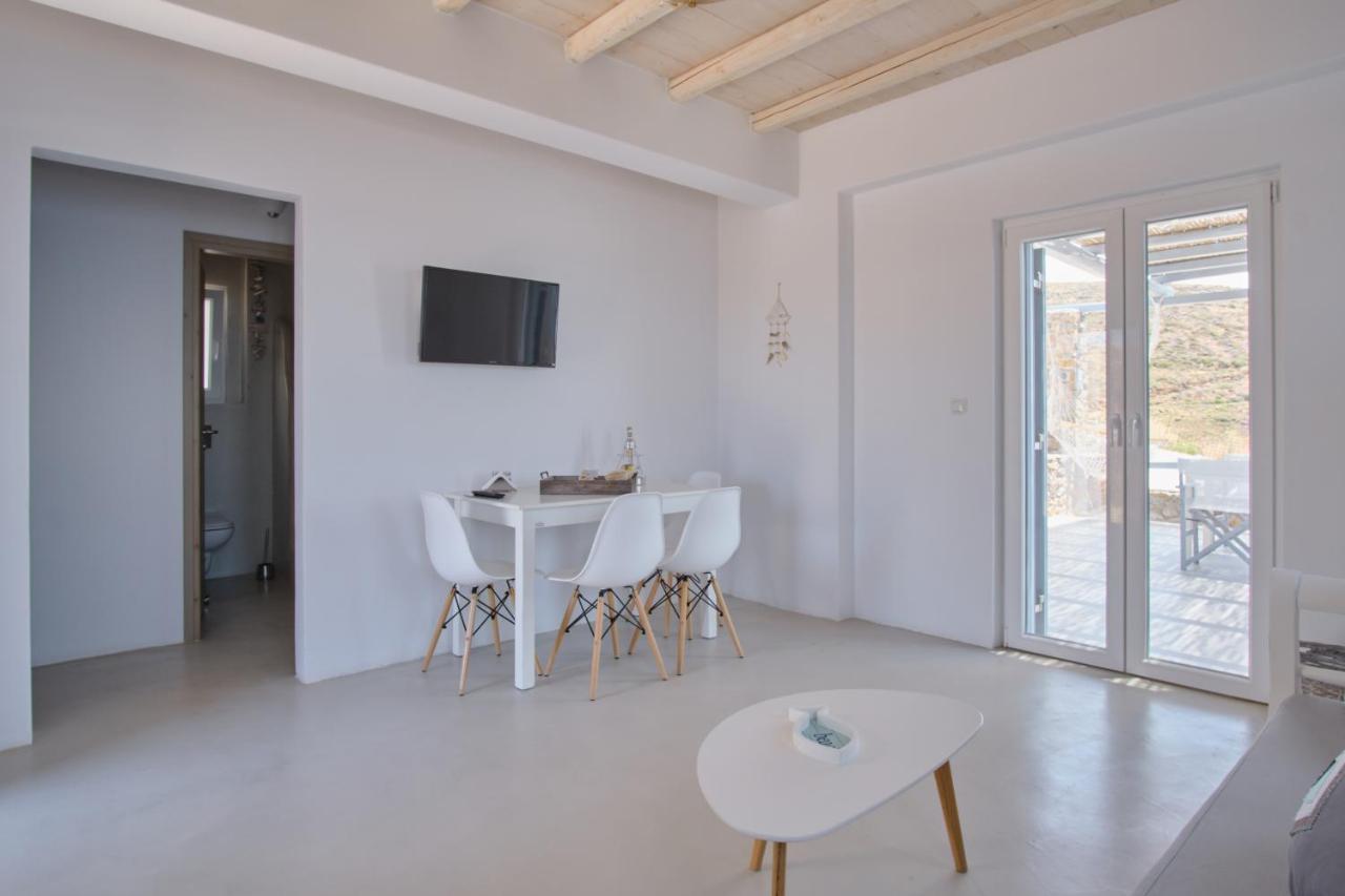 Cape Suites Kithnos Esterno foto