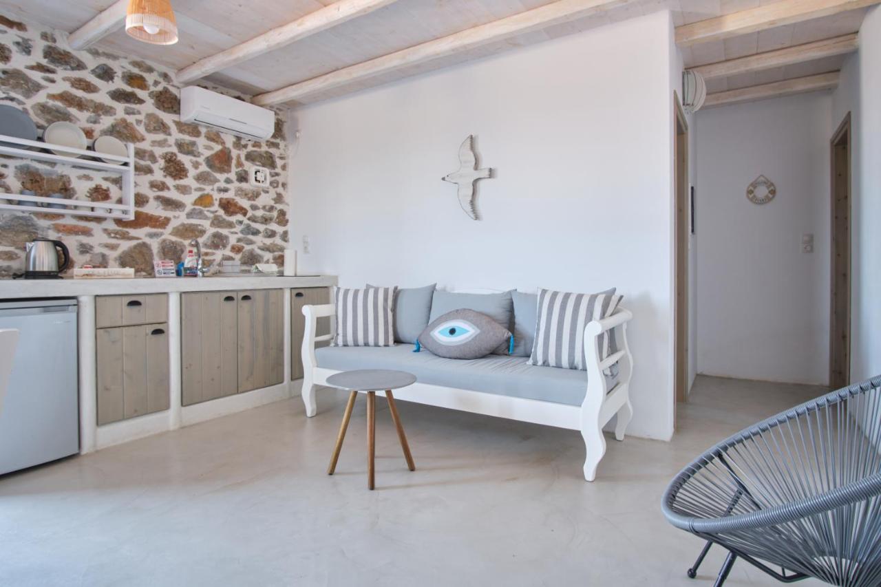 Cape Suites Kithnos Esterno foto