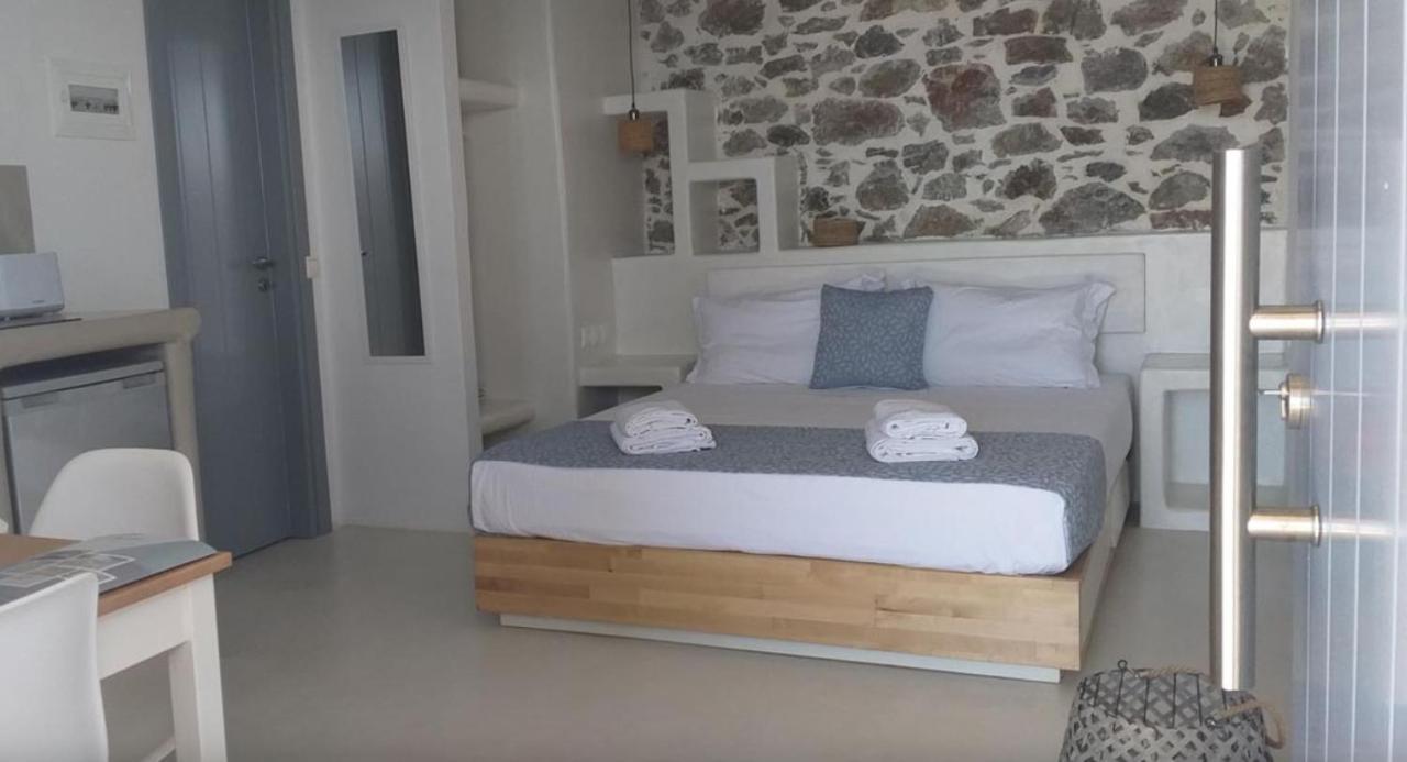 Cape Suites Kithnos Esterno foto