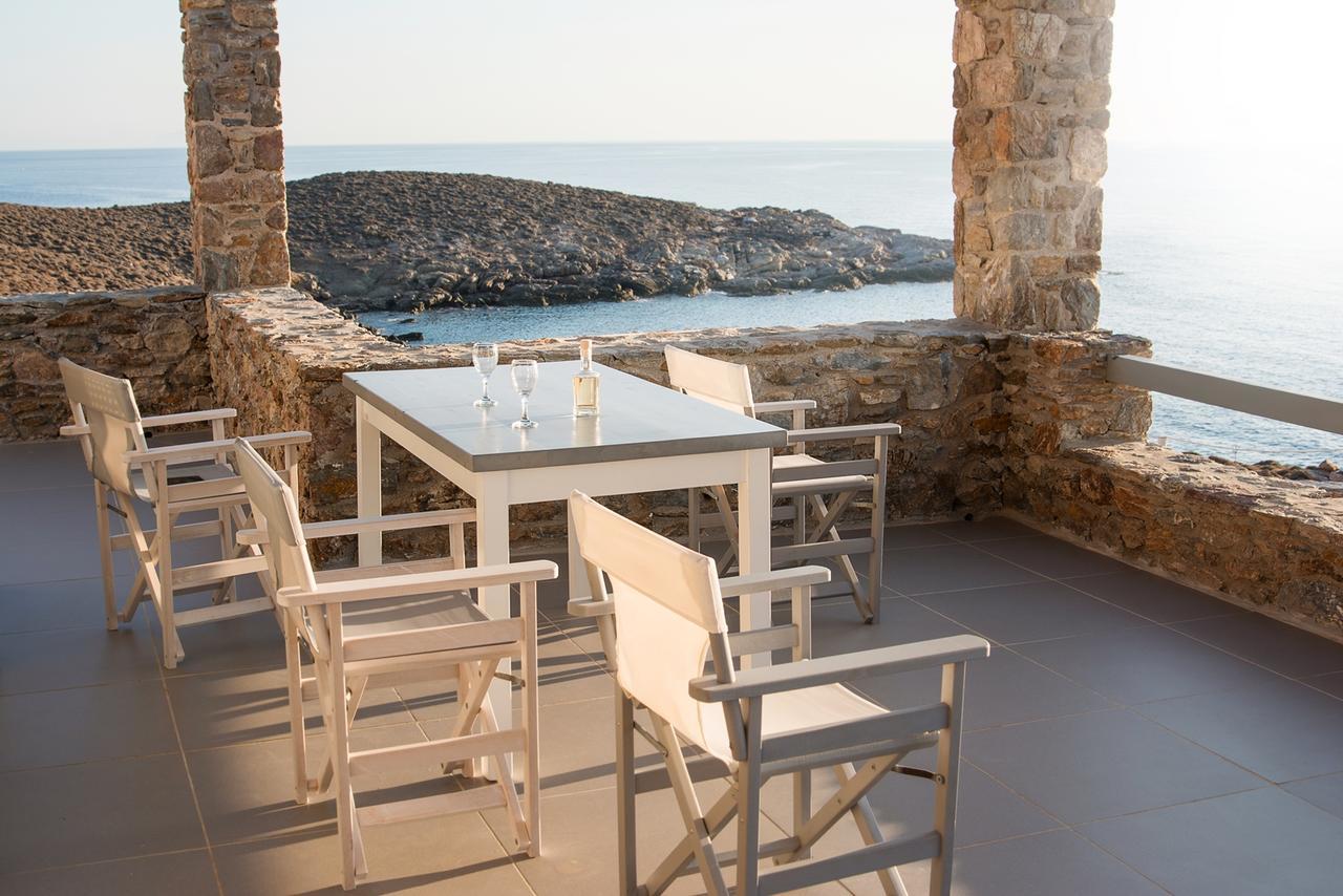Cape Suites Kithnos Esterno foto